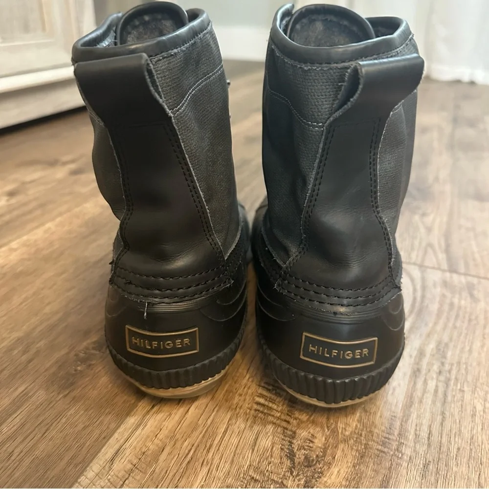 Tommy Hilfiger Men’s Collins Duck Boots, Waterproof, Dark Gray,‎ Black, Size 11